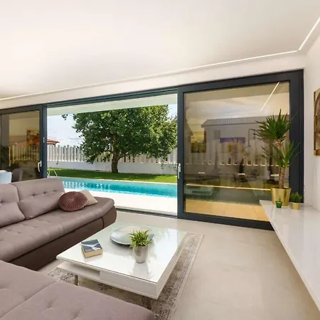 Villa Clarum شقة Novigrad Istria